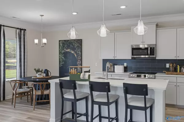 Owens Cross Roads, AL 35763,7311 Pine Run Lane