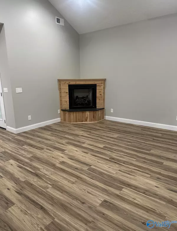 Attalla, AL 35954,406 Burke Avenue SE