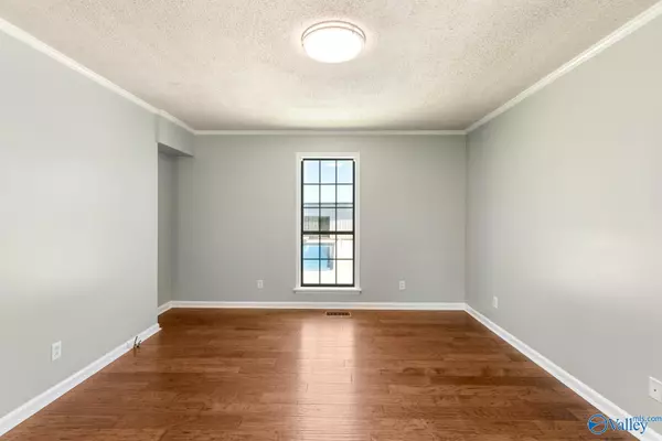 Moulton, AL 35650,171 County Road 542