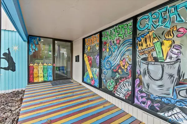 Arab, AL 35016,633 Cullman Road