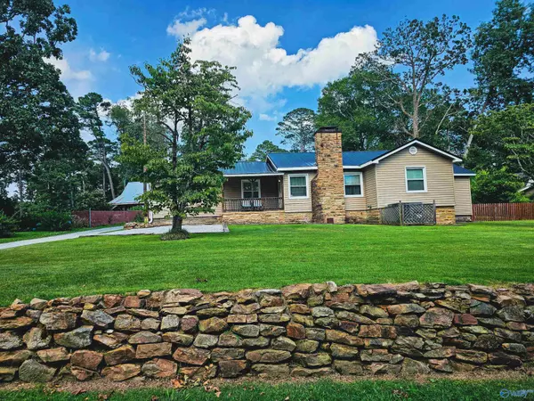 111 Althea Street, Gadsden, AL 35904