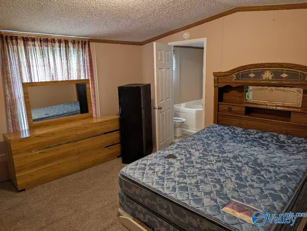 Hazel Green, AL 35750,2088 Elkwood Section Road