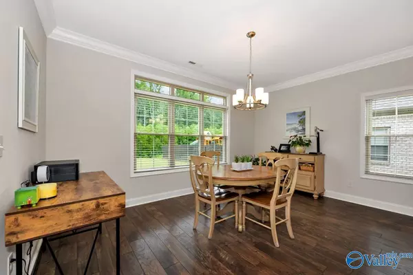 Owens Cross Roads, AL 35763,7514 Flint Crossing Circle