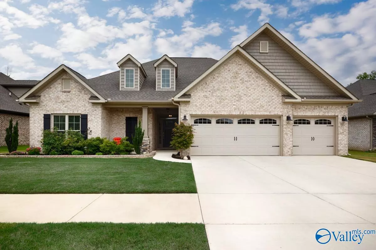 Owens Cross Roads, AL 35763,7514 Flint Crossing Circle