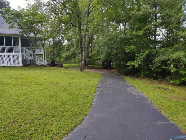 Remlap, AL 35133,3409 Red Valley Road