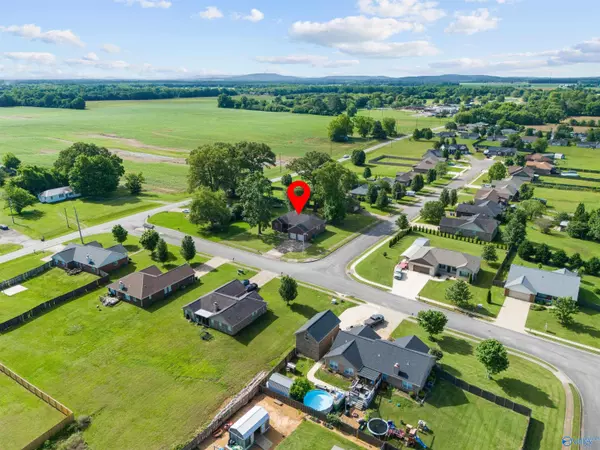 Toney, AL 35773,102 Landings Way Drive