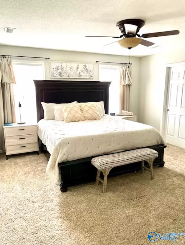 Boaz, AL 35957,671 Watts Road