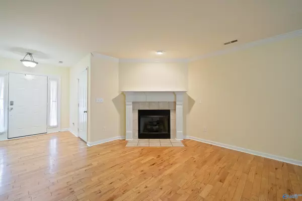 Harvest, AL 35749,106 Grey Mare Street