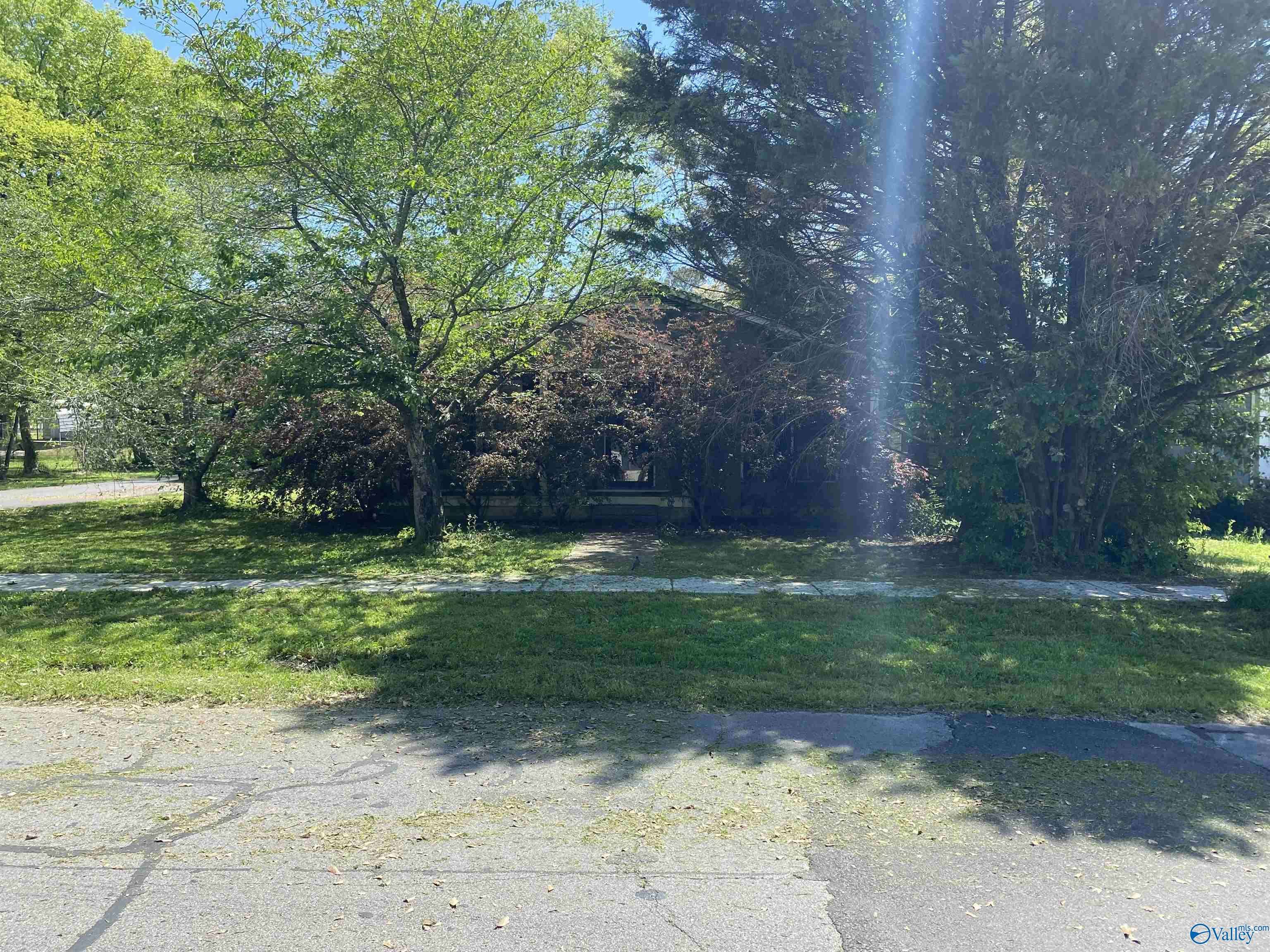 1022 Stevens Avenue NE, Huntsville, AL 35801