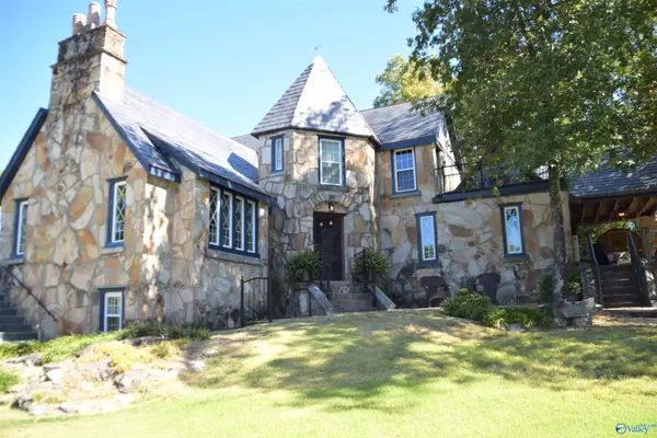 Gadsden, AL 35904,613 Bellevue Drive