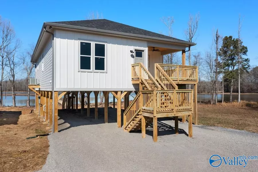 97 County Road 1057, Cedar Bluff, AL 35959