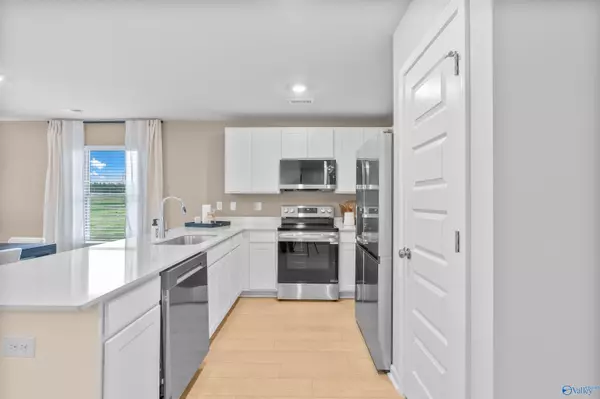 Harvest, AL 35749,105 Labrador Lane