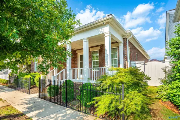 Madison, AL 35756,131 Bur Oak Drive