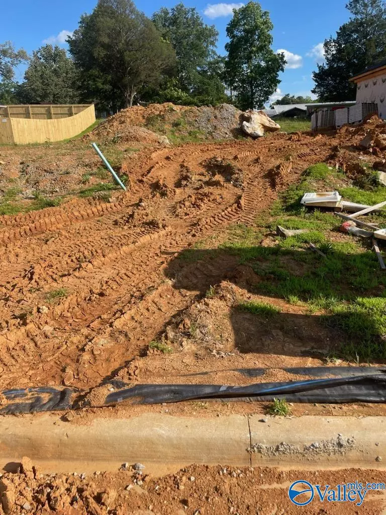 New Hope, AL 35760,136 Stratman Drive