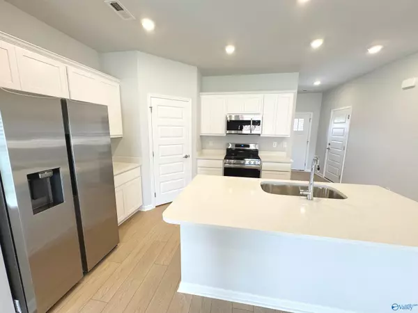 Madison, AL 35756,28550 Whitehall Lane