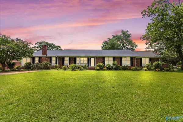 428 Rabbittown Road, Gadsden, AL 35905