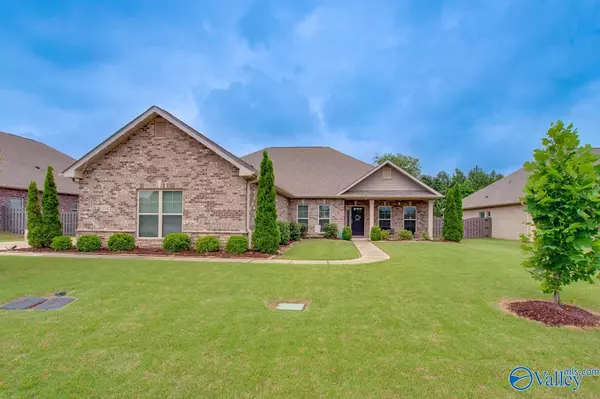 104 Stillmeadow Drive, Madison, AL 35756