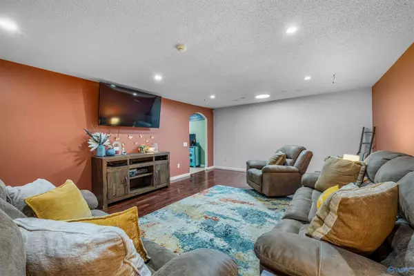 Fort Payne, AL 35967,247 County Road 89