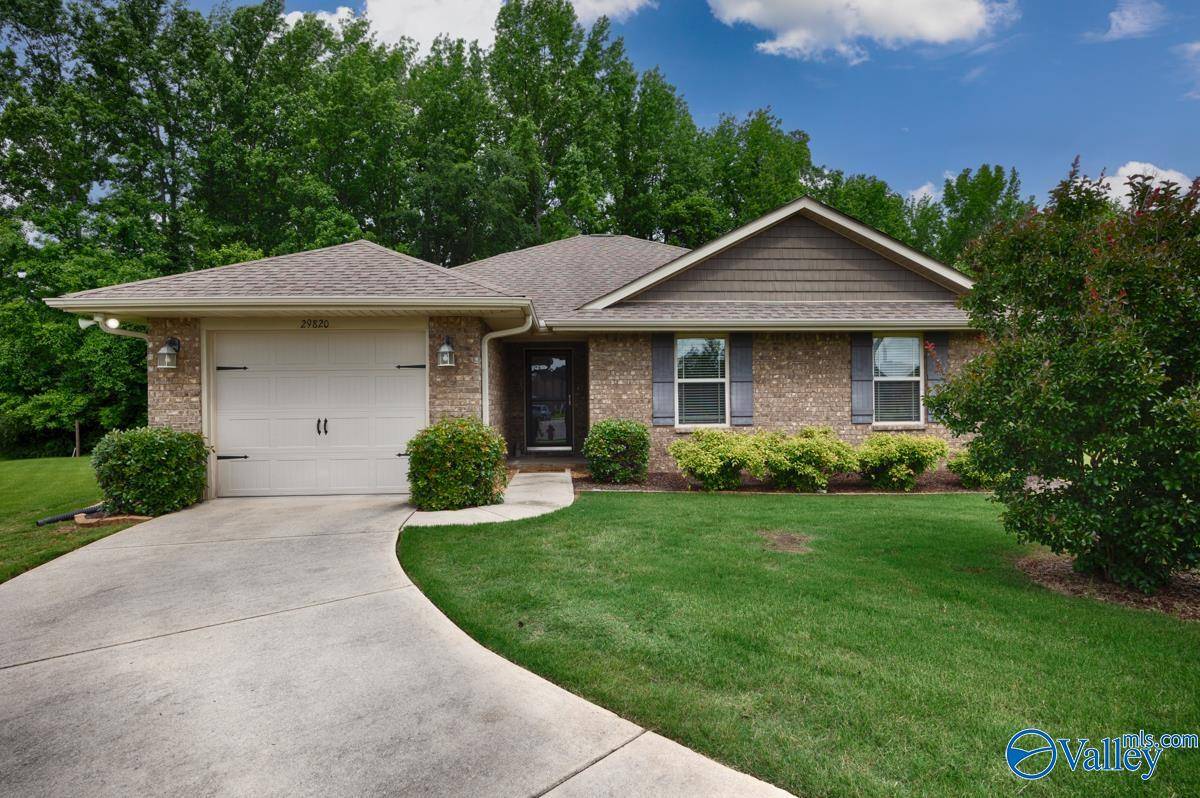 29820 Carriage Creek Circle NW, Harvest, AL 35749