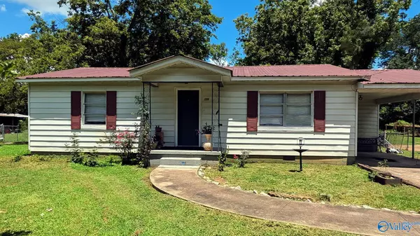 525 Quincy Street, Scottsboro, AL 35768