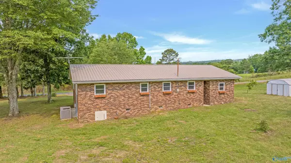 Fort Payne, AL 35967,353 County Road 272