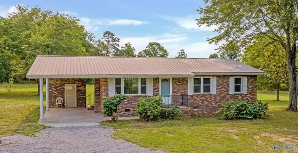 353 County Road 272, Fort Payne, AL 35967