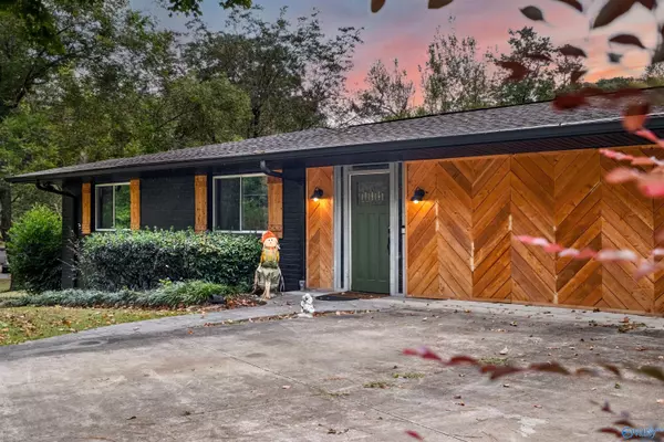 403 Forest Road, Gadsden, AL 35901