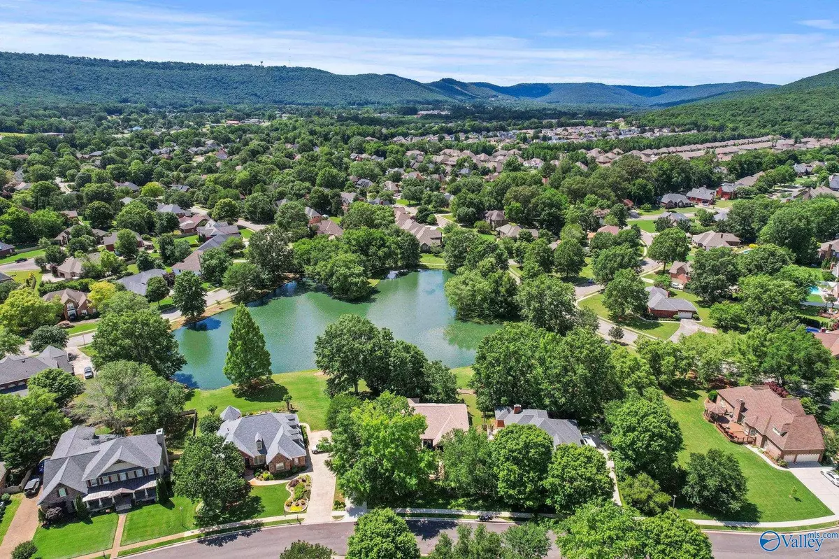 Owens Cross Roads, AL 35763,3020 Augusta Trace SE