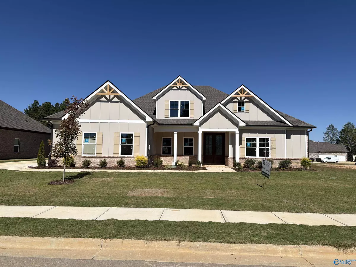 Athens, AL 35613,22411 Players Lane