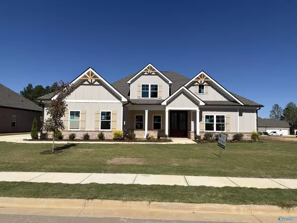 22411 Players Lane, Athens, AL 35613