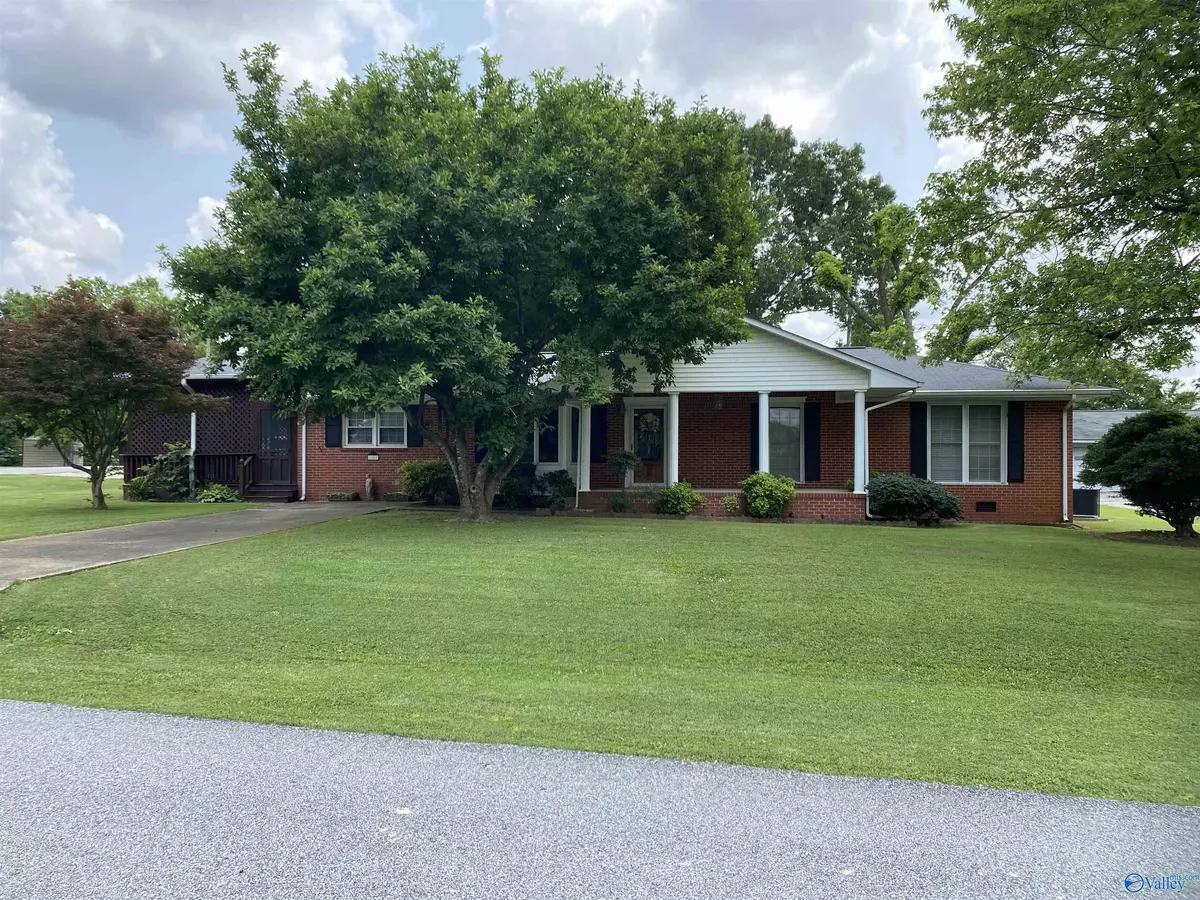 Athens, AL 35611,1501 Reynard Street W