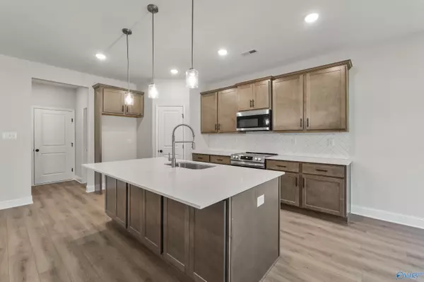 Decatur, AL 35603,3112 Lisa Lane SE