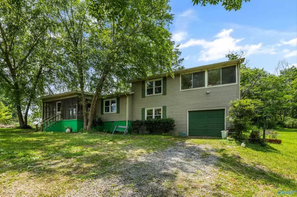 Somerville, AL 35670,46 Bluff City Road