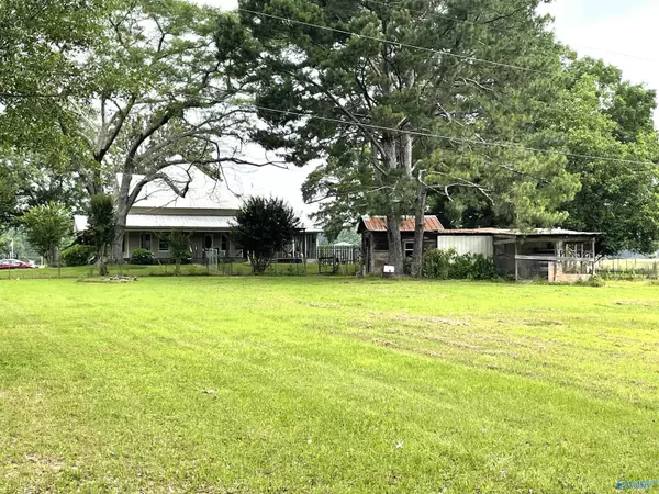 Hanceville, AL 35077,1105 County Road 606