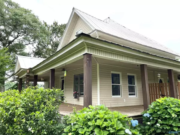 Hanceville, AL 35077,1105 County Road 606