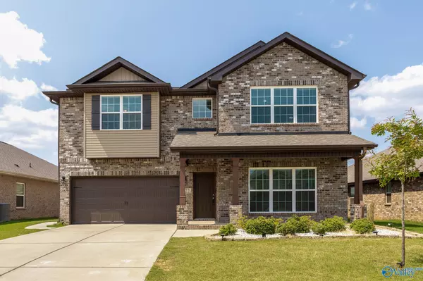 122 Sage Oak Drive, Priceville, AL 35603
