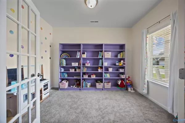 Toney, AL 35773,162 Morning Dew Road