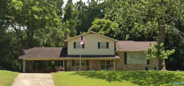 Huntsville, AL 35810,6406 Green Meadow Road