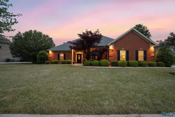 Madison, AL 35758,166 Rainbow Glen Circle