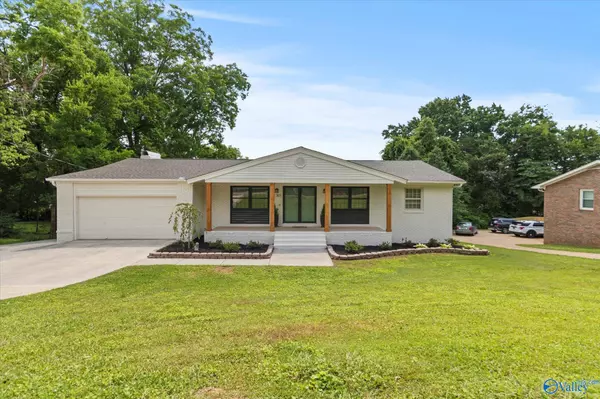 Huntsville, AL 35802,7611 Fleming Hills Drive