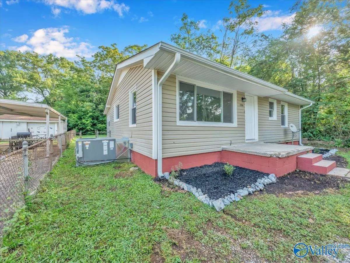 Huntsville, AL 35805,2910 SW 7th Avenue