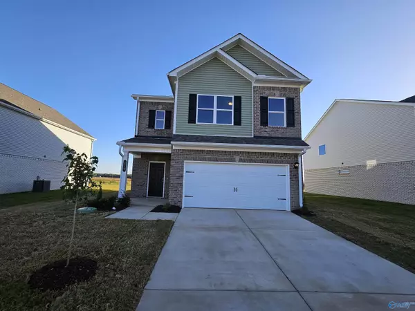 176 Mill Valley Way, New Market, AL 35761