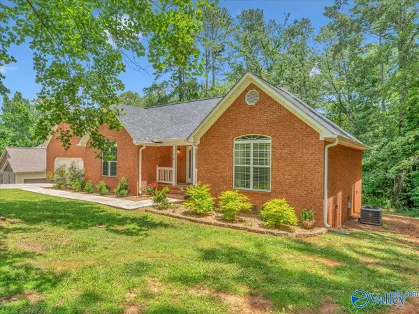 Scottsboro, AL 35769,78 Bob Circle