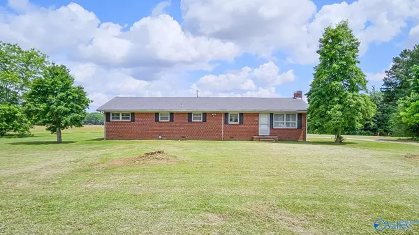 17688 Brownsferry Road, Athens, AL 35611