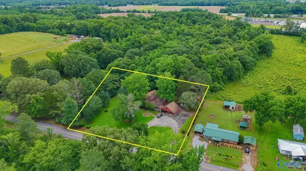 Moulton, AL 35650,384 County Road 170