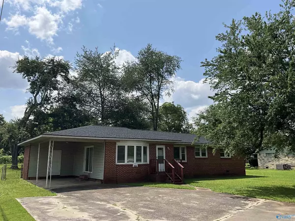2803 Eva Drive NW, Huntsville, AL 35810