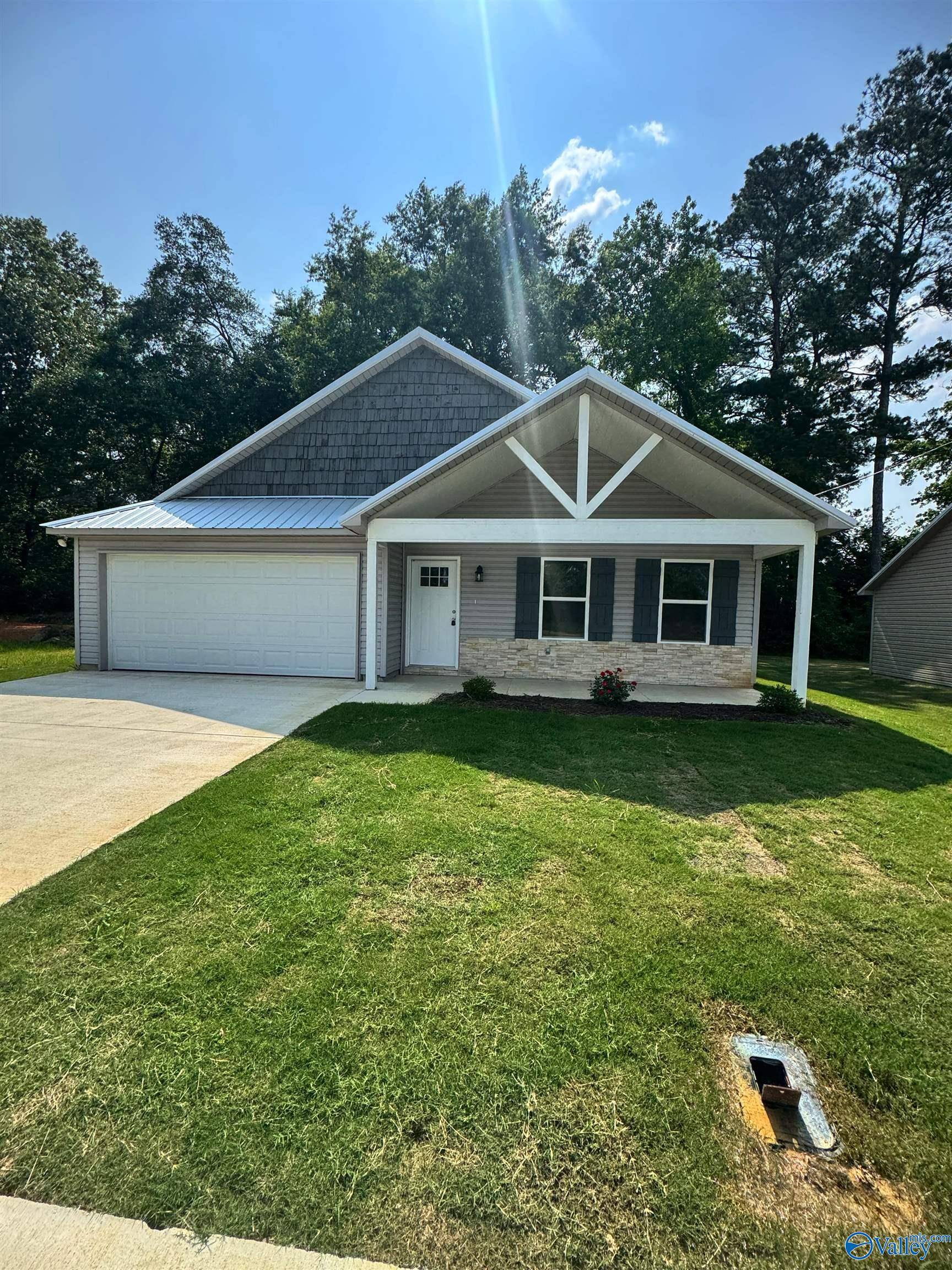 1104 Jones Avenue, Attalla, AL 35954