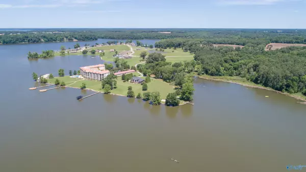 Athens, AL 35611,2950 Ezell Point Way