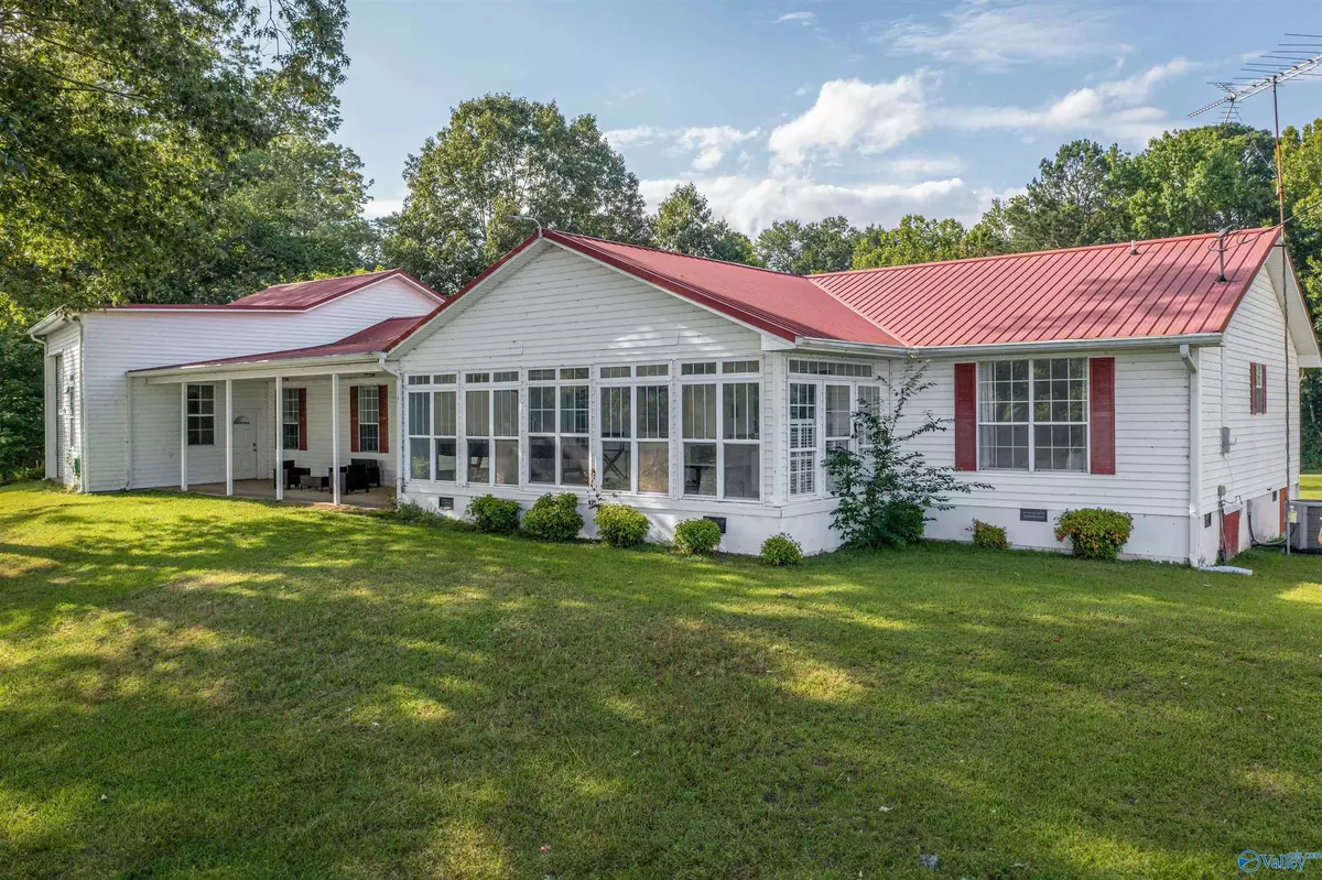 Cedar Bluff, AL 35959,95 County Road 743