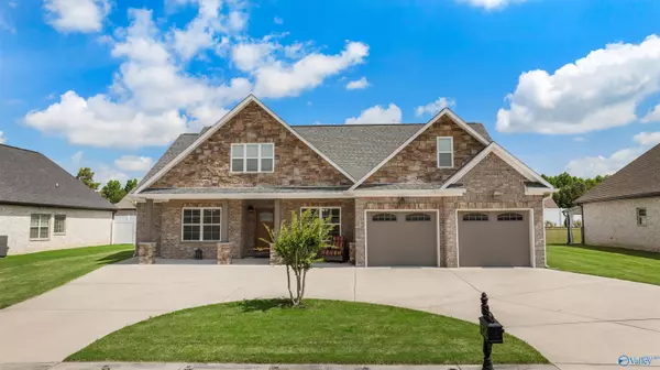 49 Gala Street, Rainsville, AL 35986